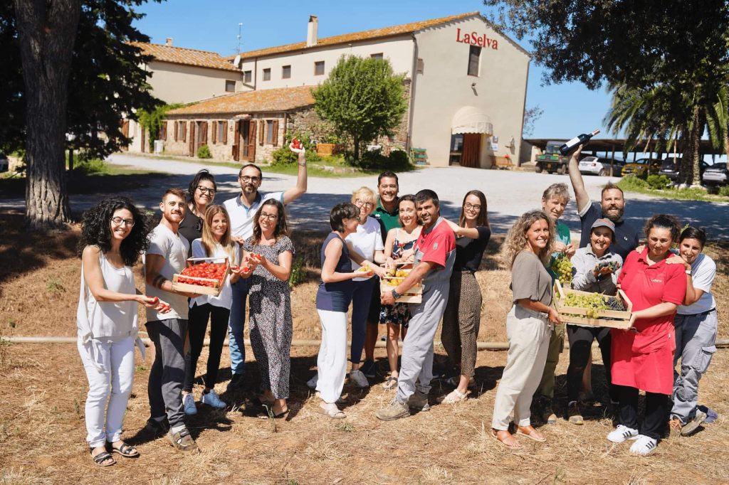 "Radici e Stagioni" - Notizie dai nostri campi del mese di maggio 2025 8 JSP3519